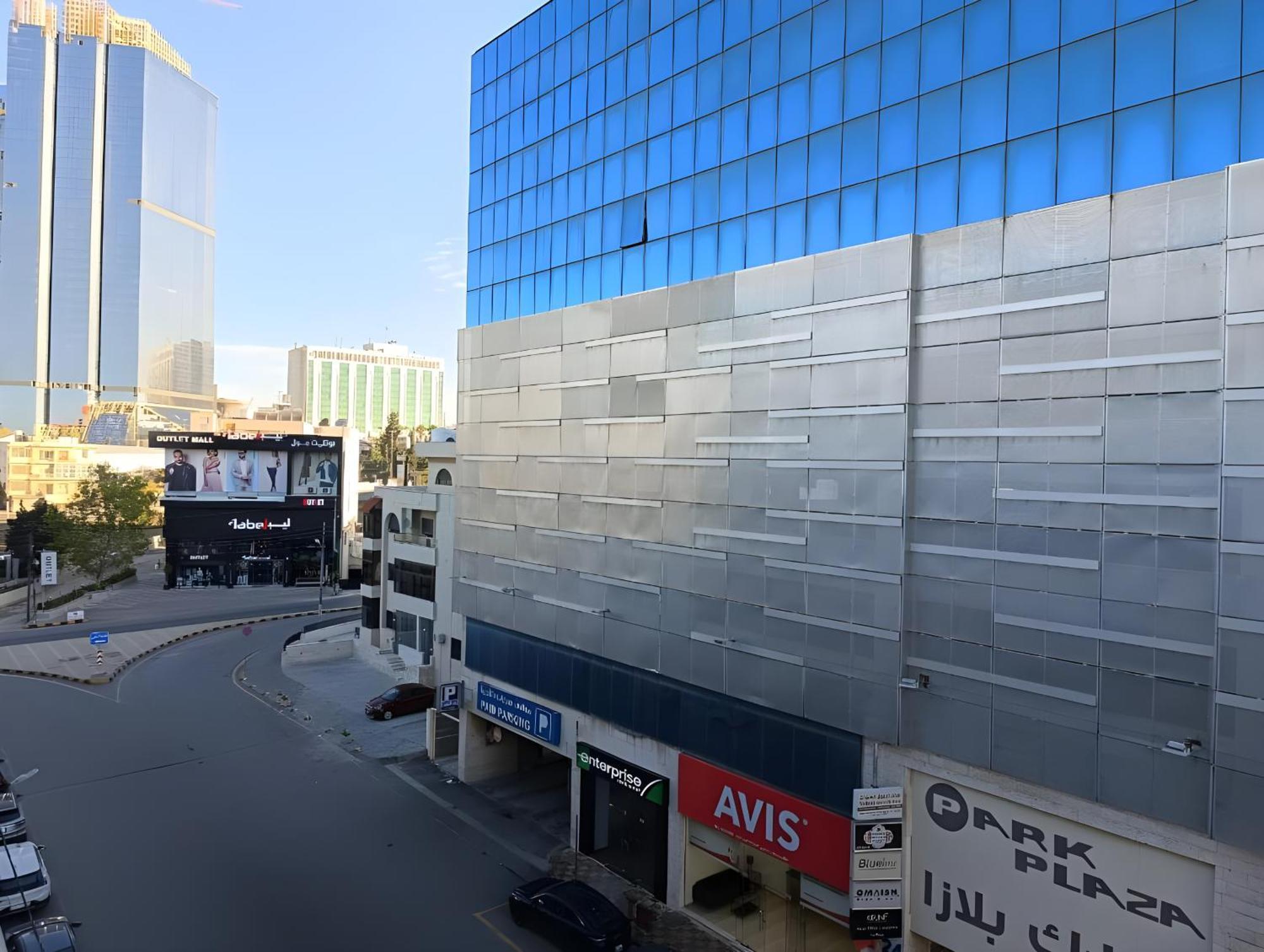 Rayan Hotel Apartments Amman Bagian luar foto