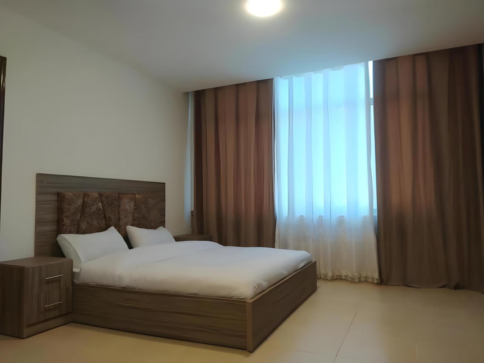 Rayan Hotel Apartments Amman Bagian luar foto