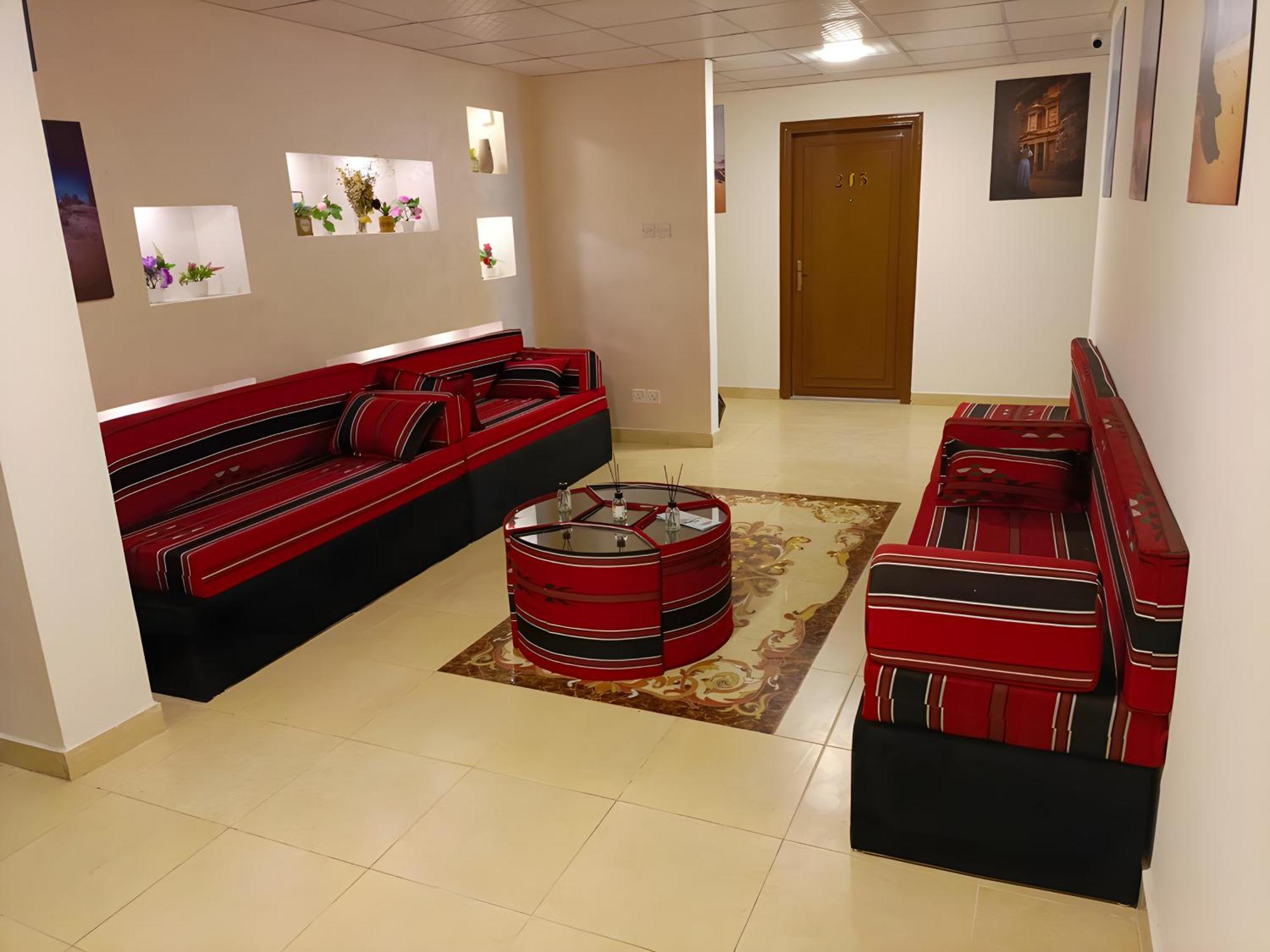 Rayan Hotel Apartments Amman Bagian luar foto
