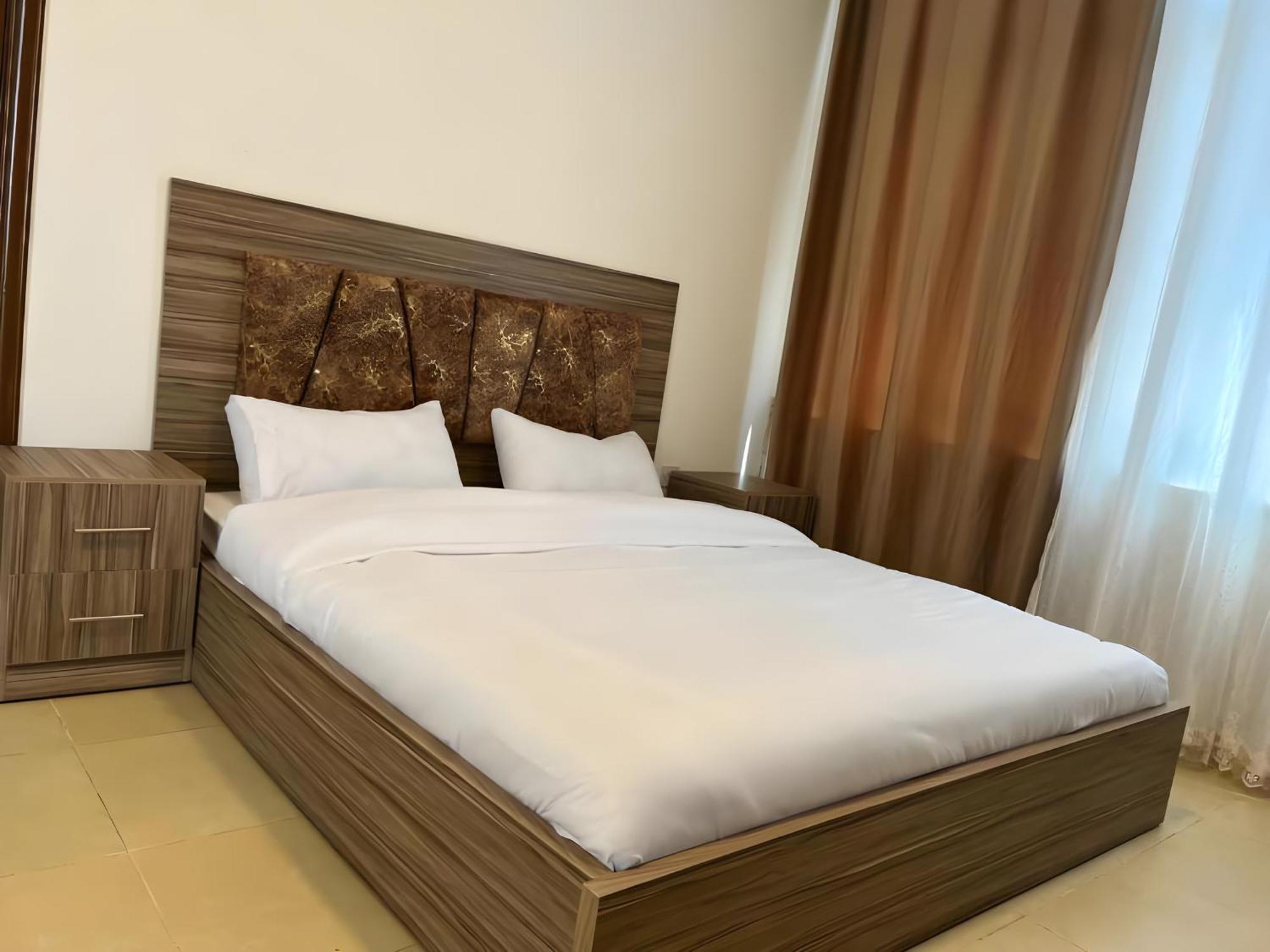 Rayan Hotel Apartments Amman Bagian luar foto
