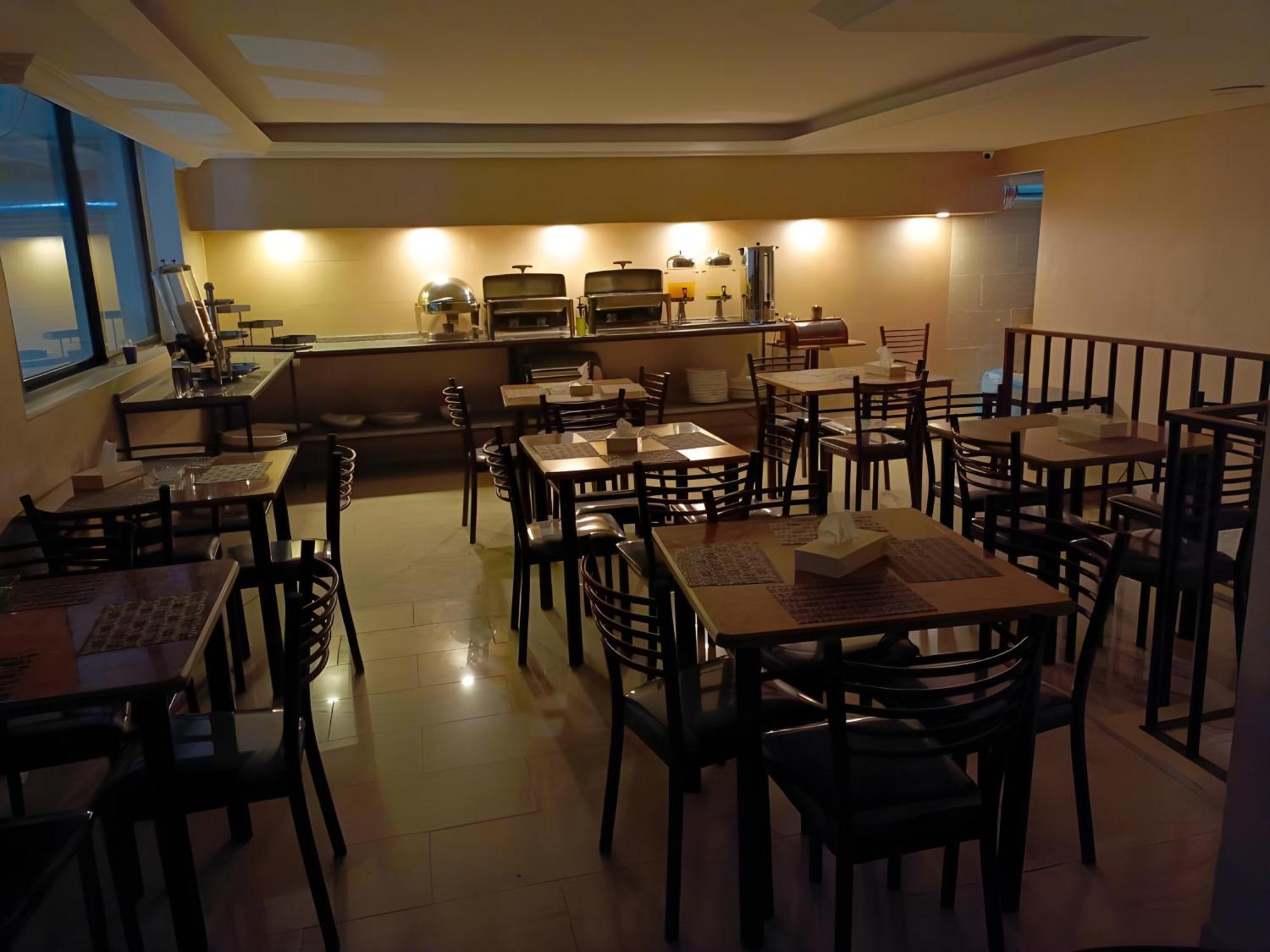 Rayan Hotel Apartments Amman Bagian luar foto