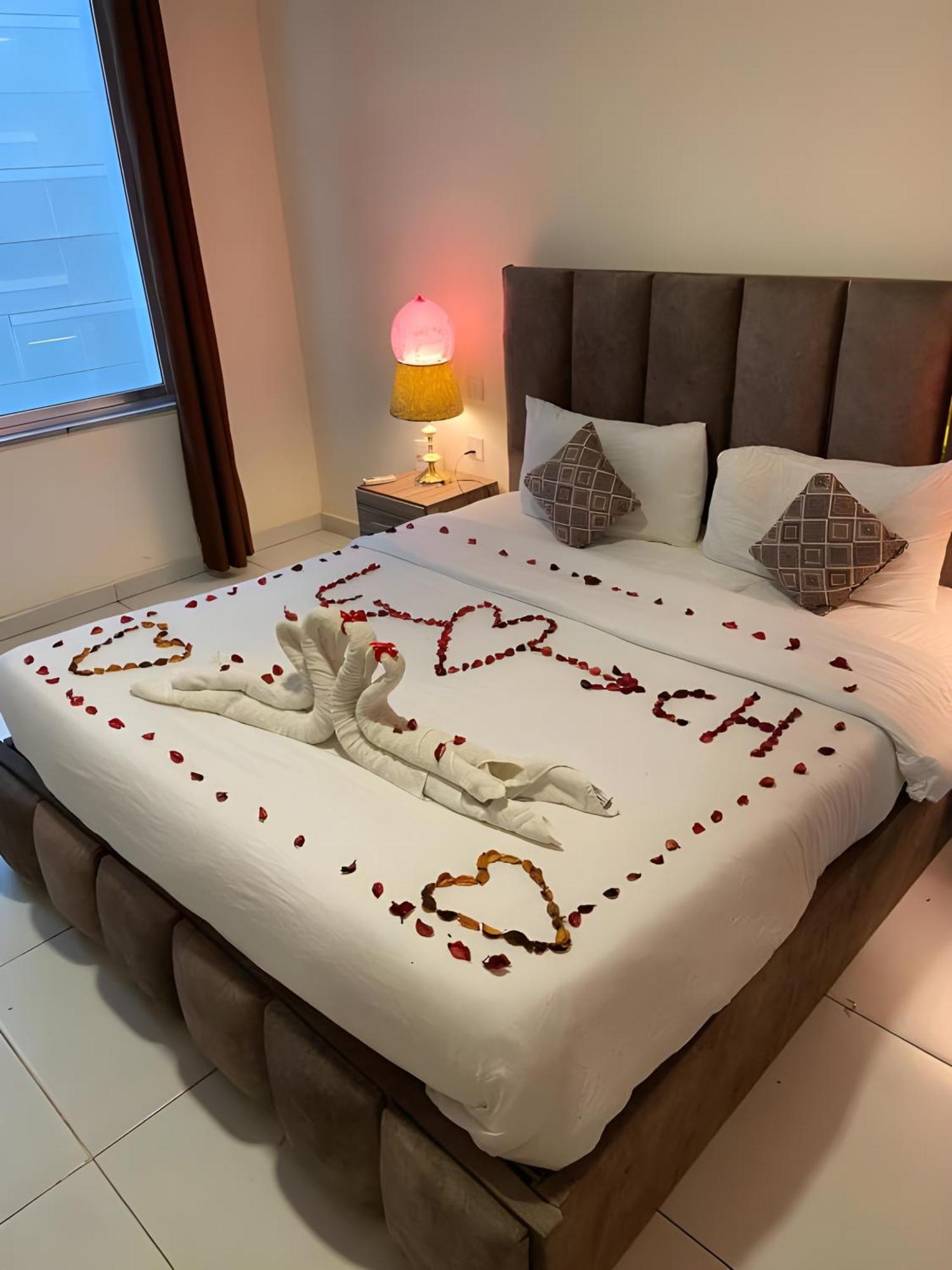 Rayan Hotel Apartments Amman Bagian luar foto