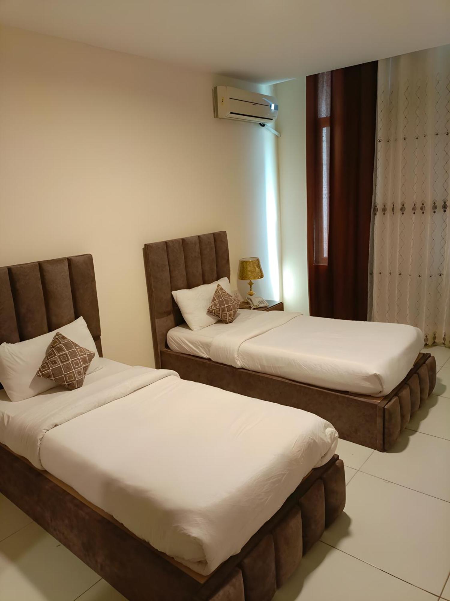 Rayan Hotel Apartments Amman Bagian luar foto